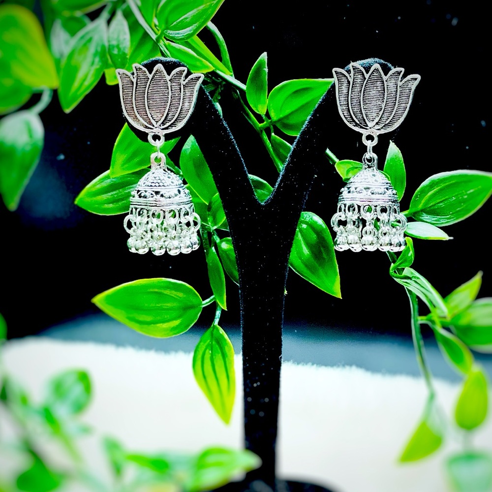 Earring
